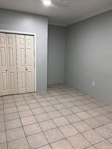 595 N 3rd Street, Raymondville, TX 78580