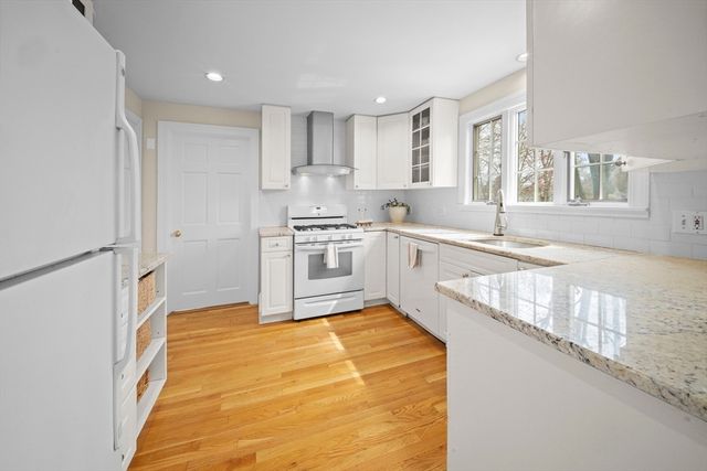 50 Kendall Road, Newton, MA 02459