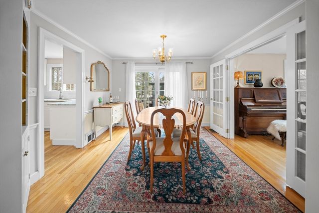 50 Kendall Road, Newton, MA 02459