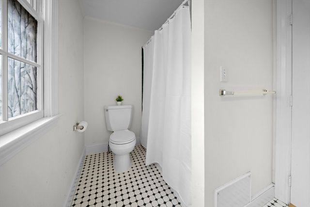 50 Kendall Road, Newton, MA 02459