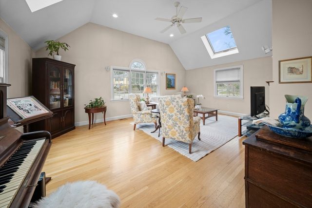 50 Kendall Road, Newton, MA 02459