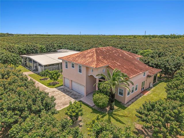 33300 SW 202nd Ave, Homestead, FL 33034