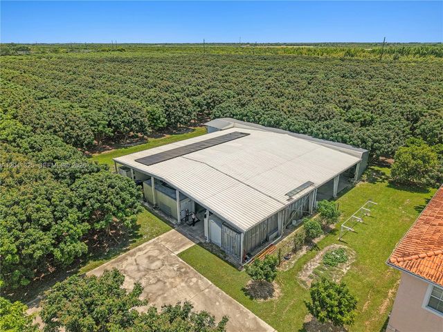33300 SW 202nd Ave, Homestead, FL 33034