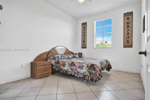 33300 SW 202nd Ave, Homestead, FL 33034