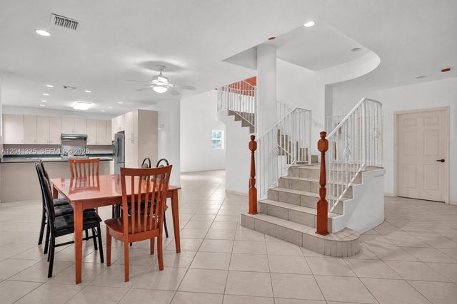 33300 SW 202nd Ave, Homestead, FL 33034