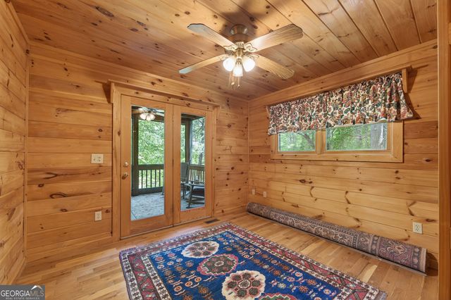 481 Johns Ridge Road, Blue Ridge, GA 30513