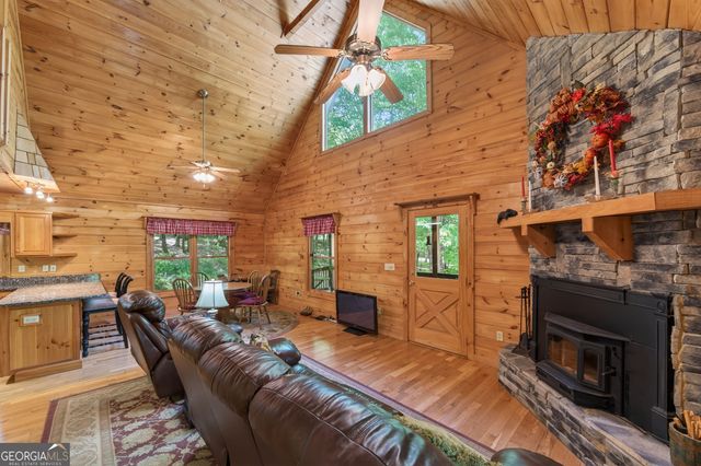 481 Johns Ridge Road, Blue Ridge, GA 30513