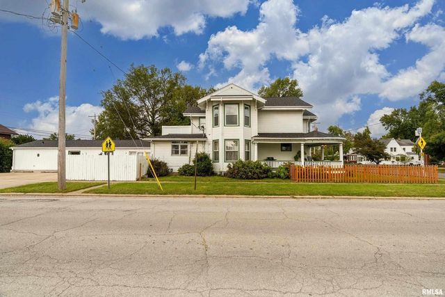 2101 WALNUT Street, Murphysboro, IL 62966