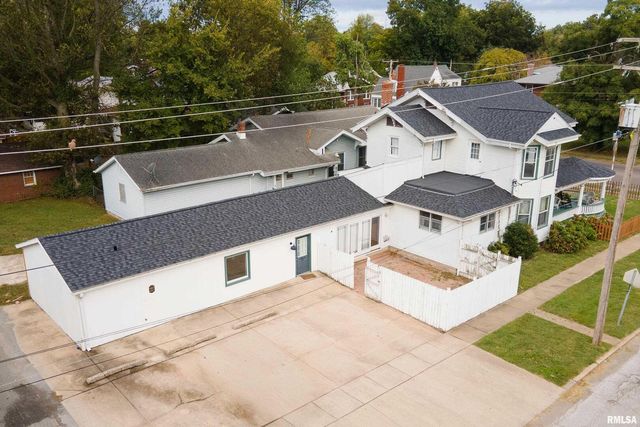 2101 WALNUT Street, Murphysboro, IL 62966