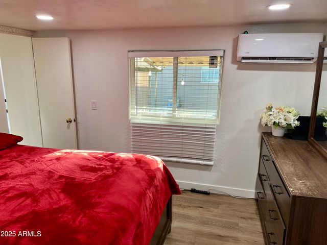 4211 W Roosevelt Street 1, Phoenix, AZ 85009