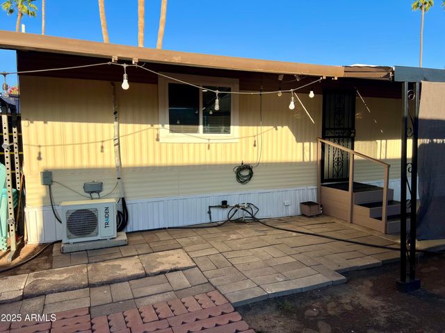 4211 W Roosevelt Street 1, Phoenix, AZ 85009