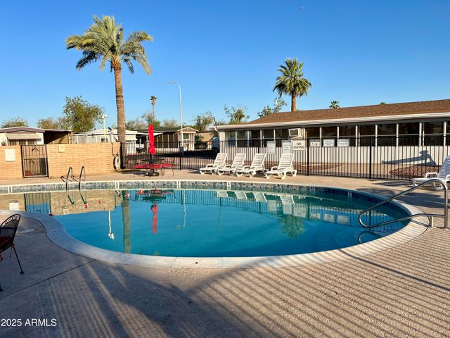 4211 W Roosevelt Street 1, Phoenix, AZ 85009