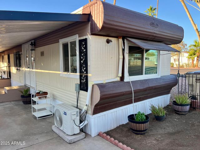 4211 W Roosevelt Street 1, Phoenix, AZ 85009