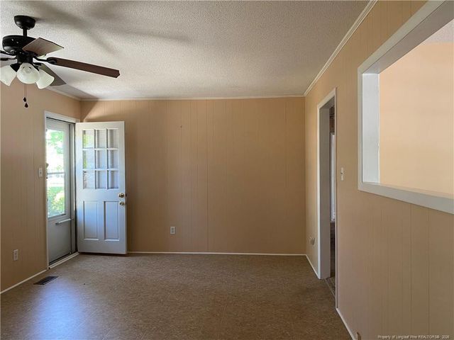 7126 Fillyaw Road, Fayetteville, NC 28303