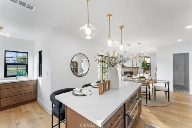 5334 Hillcrest Drive, Los Angeles, CA 90043