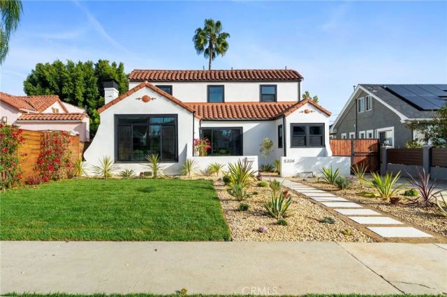 5334 Hillcrest Drive, Los Angeles, CA 90043