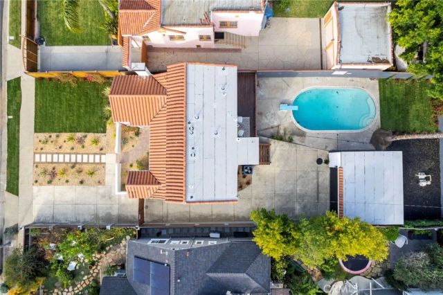 5334 Hillcrest Drive, Los Angeles, CA 90043