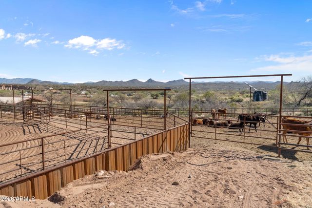 1255 W Grantham Ranch Road, Wickenburg, AZ 85390