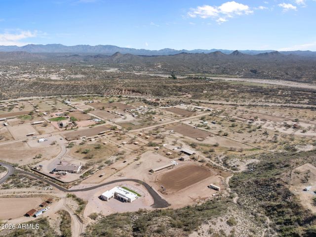 1255 W Grantham Ranch Road, Wickenburg, AZ 85390