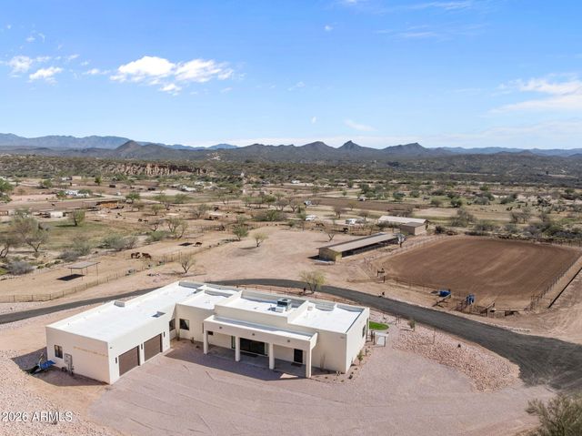 1255 W Grantham Ranch Road, Wickenburg, AZ 85390