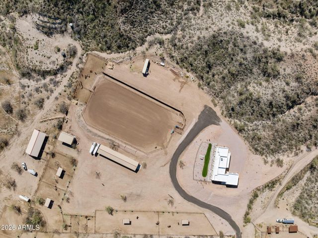 1255 W Grantham Ranch Road, Wickenburg, AZ 85390