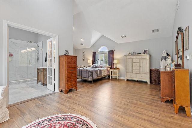 30 Hillando Drive, Shrewsbury, MA 01545