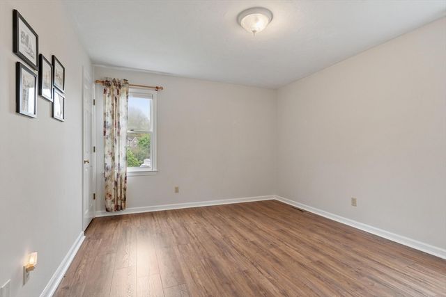30 Hillando Drive, Shrewsbury, MA 01545