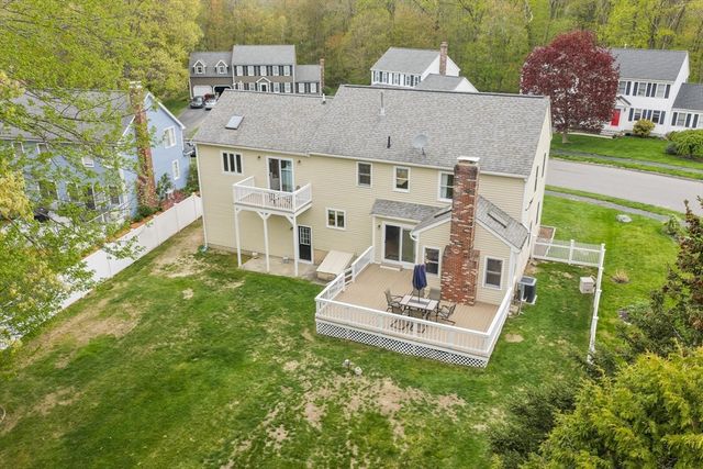 30 Hillando Drive, Shrewsbury, MA 01545