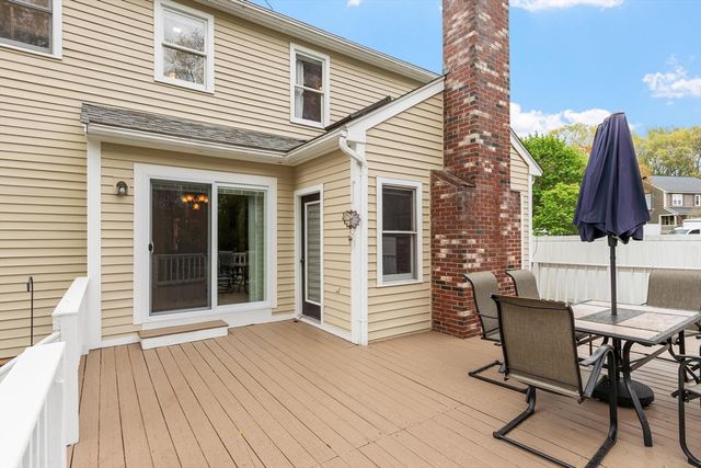 30 Hillando Drive, Shrewsbury, MA 01545