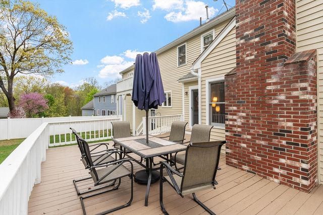 30 Hillando Drive, Shrewsbury, MA 01545