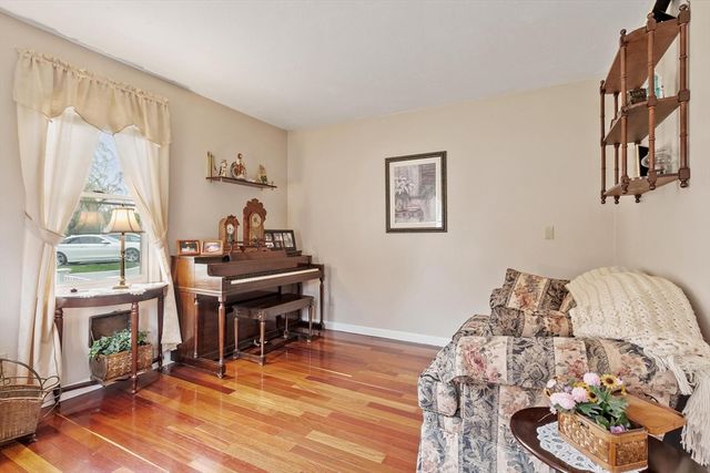 30 Hillando Drive, Shrewsbury, MA 01545
