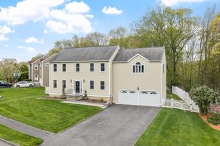 30 Hillando Drive, Shrewsbury, MA 01545