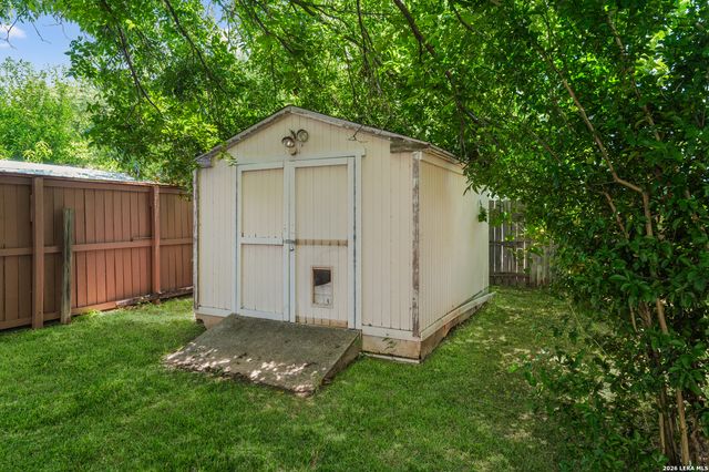 7930 Veleta, San Antonio, TX 78250