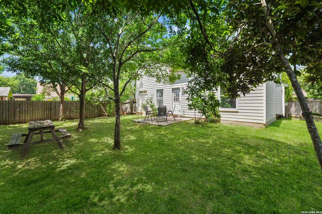 7930 Veleta, San Antonio, TX 78250