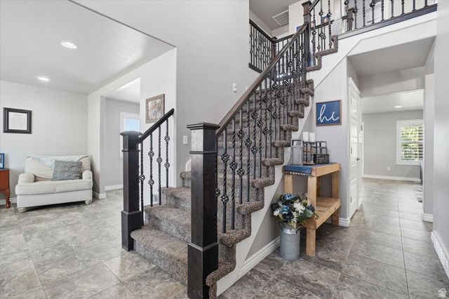 529 W 3100 S, Syracuse, UT 84075