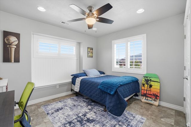 529 W 3100 S, Syracuse, UT 84075