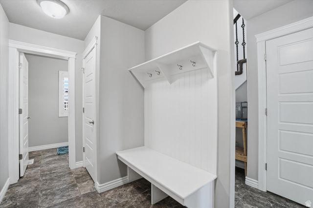 529 W 3100 S, Syracuse, UT 84075