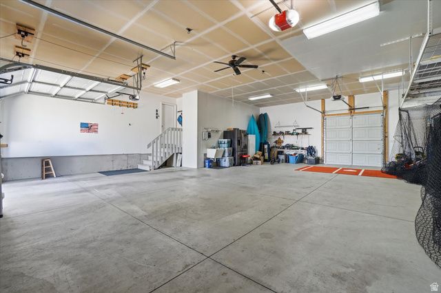 529 W 3100 S, Syracuse, UT 84075