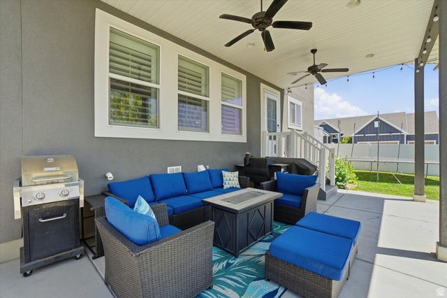 529 W 3100 S, Syracuse, UT 84075