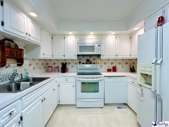 342 State Park Road, Dillon, SC 29536