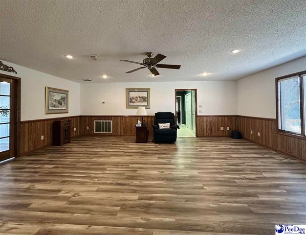 342 State Park Road, Dillon, SC 29536