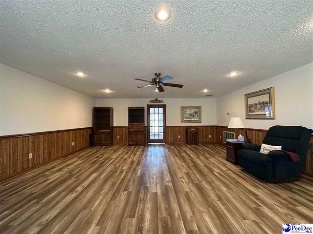 342 State Park Road, Dillon, SC 29536
