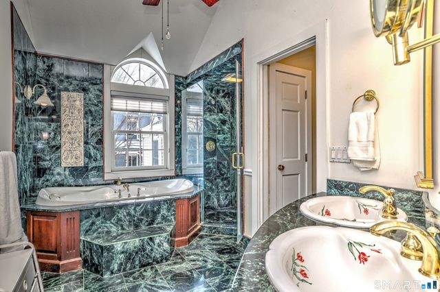 152 West River Street, Milford, CT 06460