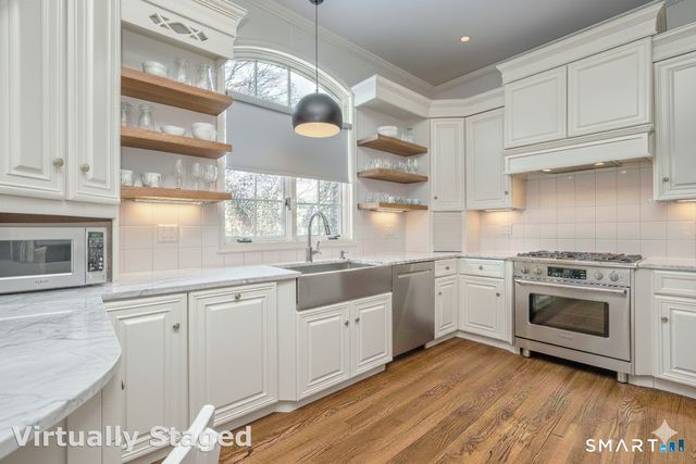 152 West River Street, Milford, CT 06460