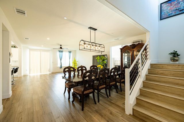 8486 Gurmit Ct, Elk Grove, CA 95624