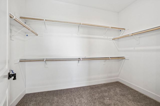 8486 Gurmit Ct, Elk Grove, CA 95624