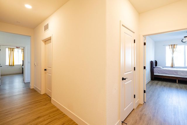 8486 Gurmit Ct, Elk Grove, CA 95624