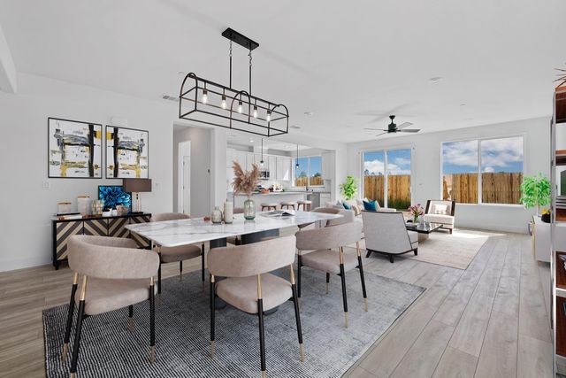 8486 Gurmit Ct, Elk Grove, CA 95624