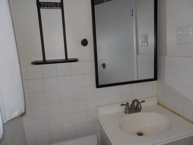 1417 Onagon Beach, Emmett Twp, MI 49014