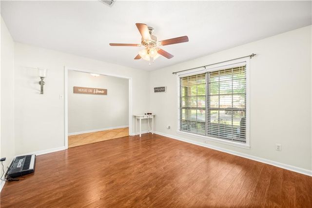 210 FENDLER Parkway, Pineville, LA 71360